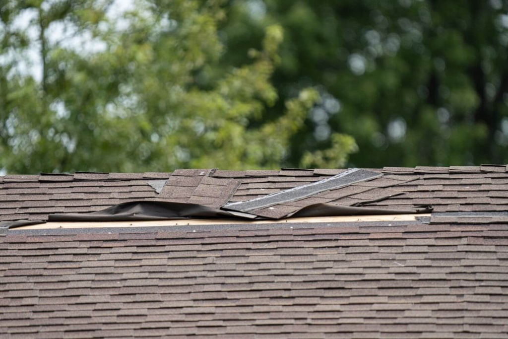 roofing companies to avoid