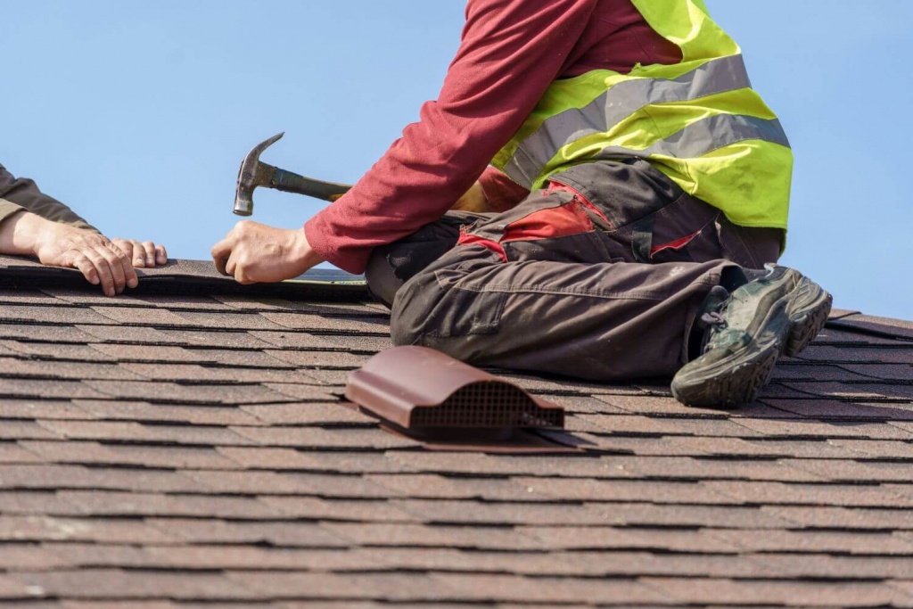 trusted roofers in Eugene