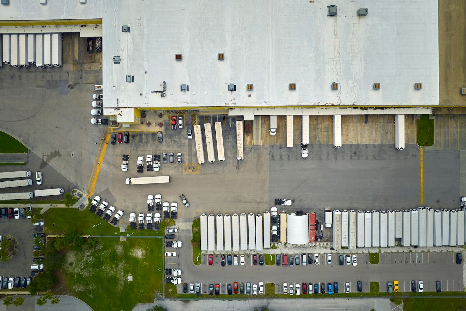 How to Extend The Life Of Your Commercial Flat Roof