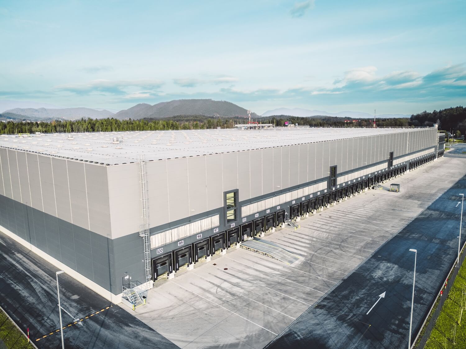 How Regular Commercial Roof Maintenance Can Save Your Company Money